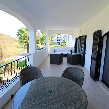 2 Bedrooms With Shared Pool And Enclosed Garden At 3 Km Away From The Апартаменти Портіман
